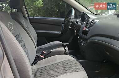 Седан Chevrolet Aveo 2011 в 