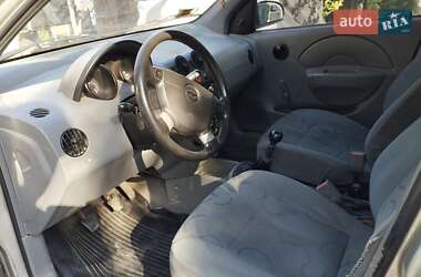 Седан Chevrolet Aveo 2005 в 