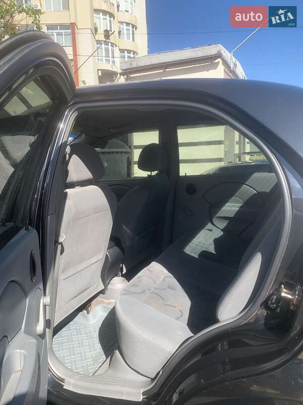 Седан Chevrolet Aveo 2005 в Одессе