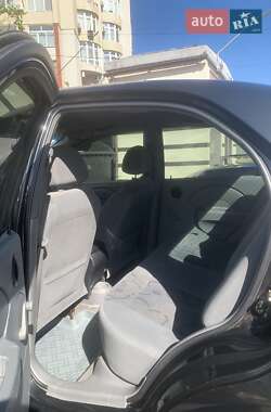 Седан Chevrolet Aveo 2005 в 
