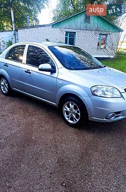 Седан Chevrolet Aveo 2008 в Києві