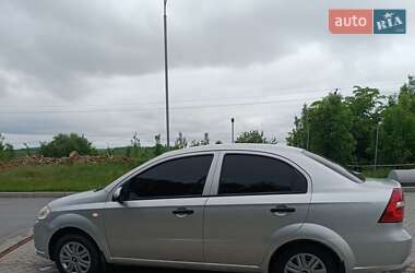 Седан Chevrolet Aveo 2008 в Хмельницькому