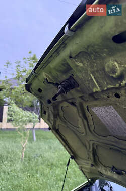 Хэтчбек Chevrolet Aveo 2005 в 