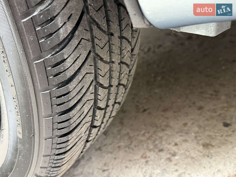 Седан Chevrolet Aveo 2008 в Запоріжжі