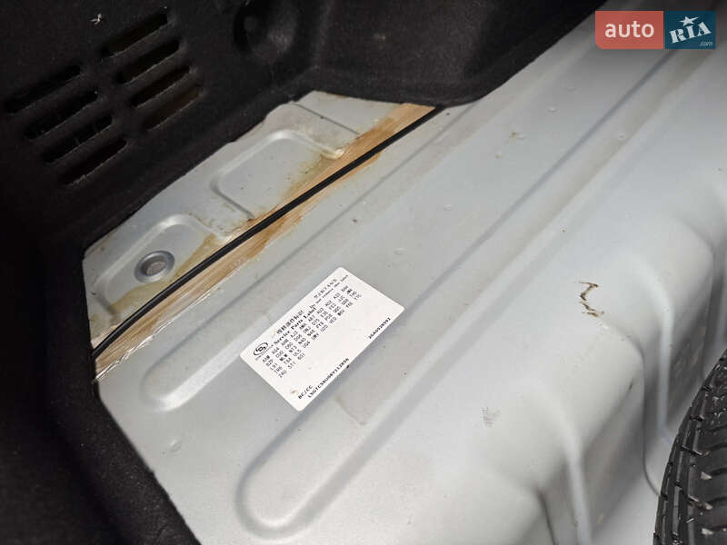Седан Chevrolet Aveo 2008 в Запоріжжі