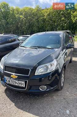 Хетчбек Chevrolet Aveo 2011 в 