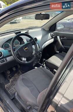 Хетчбек Chevrolet Aveo 2011 в 