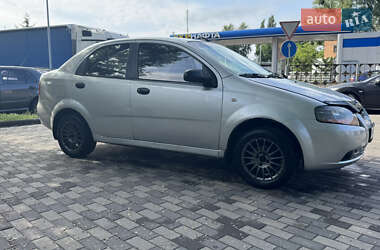 Седан Chevrolet Aveo 2006 в 