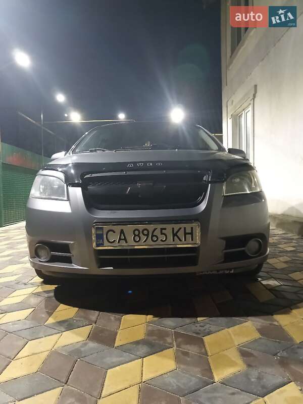 Седан Chevrolet Aveo 2007 в Подольске
