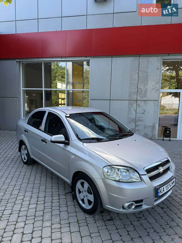 Седан Chevrolet Aveo 2011 в Запоріжжі