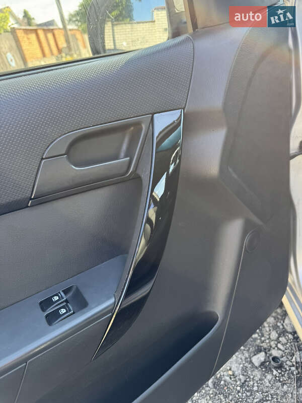Седан Chevrolet Aveo 2011 в Запоріжжі