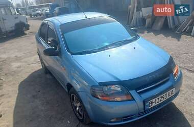 Седан Chevrolet Aveo 2004 в 