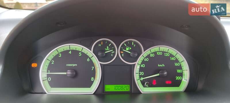 Седан Chevrolet Aveo 2008 в Борщеве