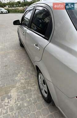 Седан Chevrolet Aveo 2008 в 