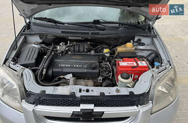 Седан Chevrolet Aveo 2008 в 
