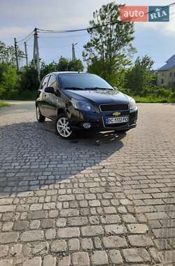 Хэтчбек Chevrolet Aveo 2011 в Львове