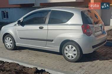 Хэтчбек Chevrolet Aveo 2008 в 