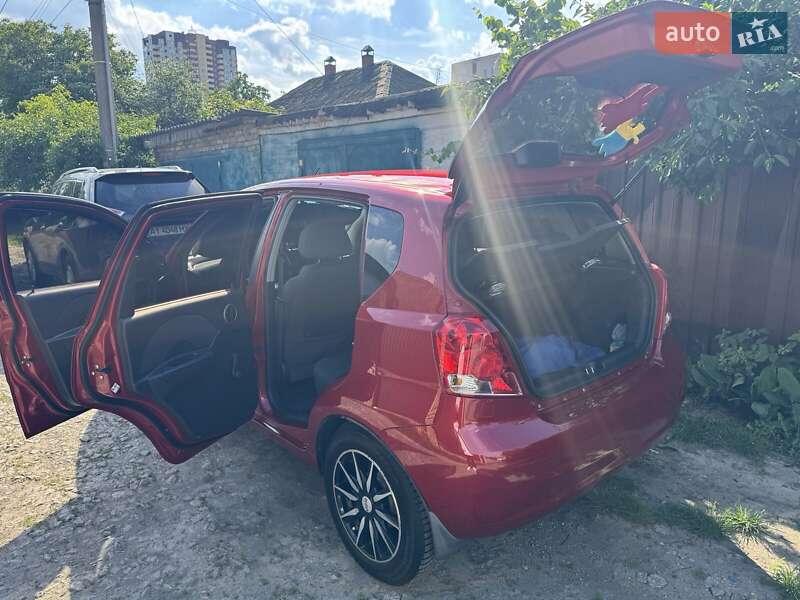 Хетчбек Chevrolet Aveo 2008 в Києві