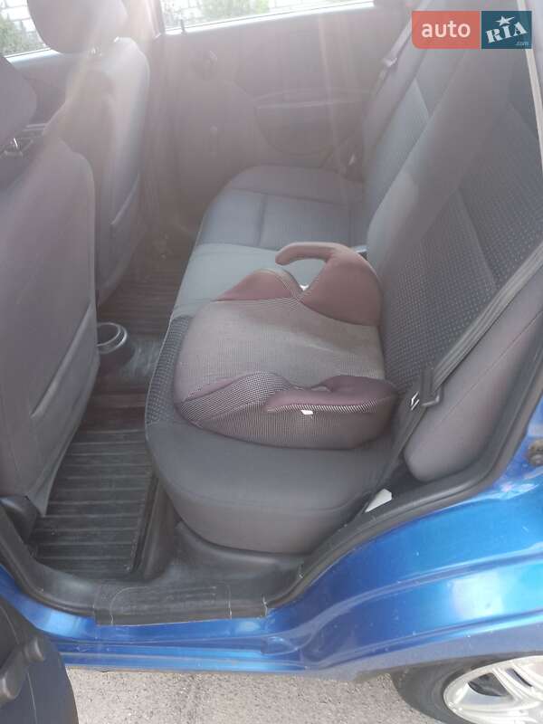 Хетчбек Chevrolet Aveo 2005 в Вознесенську