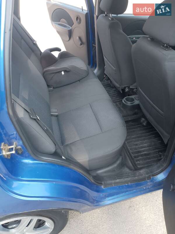 Хетчбек Chevrolet Aveo 2005 в Вознесенську