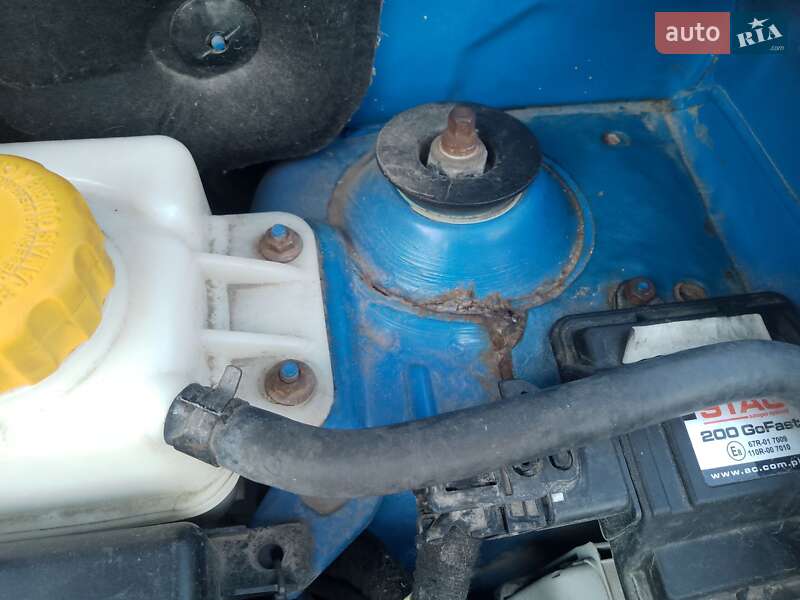 Хетчбек Chevrolet Aveo 2005 в Вознесенську