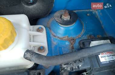 Хэтчбек Chevrolet Aveo 2005 в 
