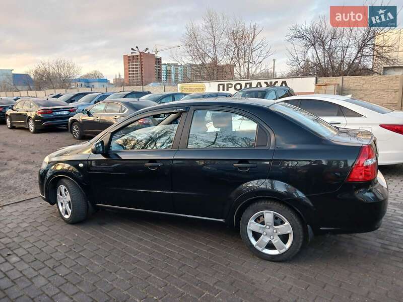 Седан Chevrolet Aveo 2007 в Миколаєві