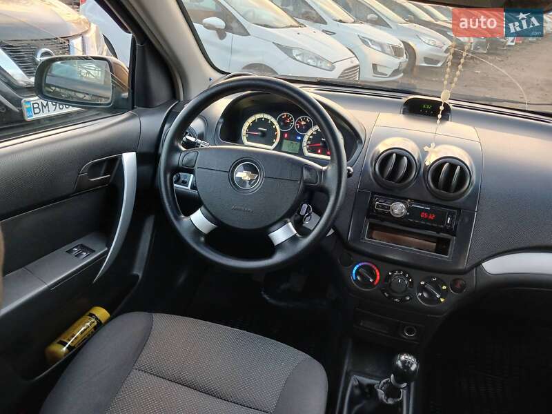Седан Chevrolet Aveo 2007 в Миколаєві