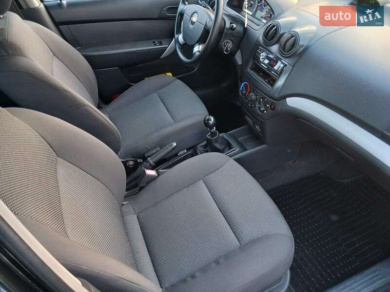 Седан Chevrolet Aveo 2007 в Миколаєві