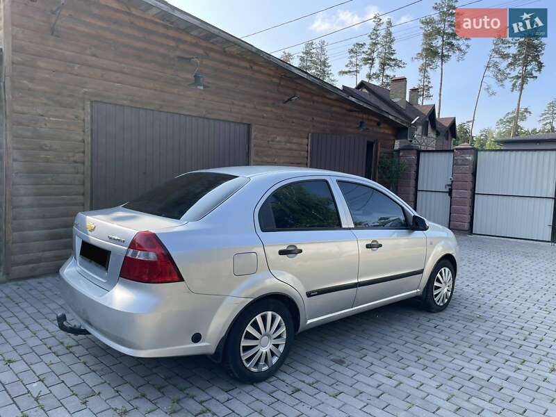 Седан Chevrolet Aveo 2008 в Житомире