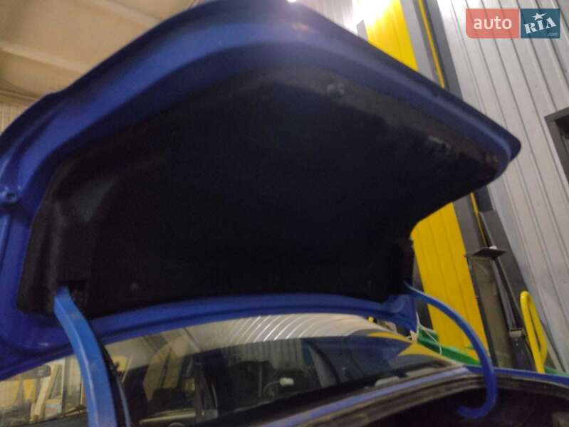 Седан Chevrolet Aveo 2004 в Бережанах