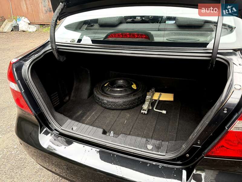 Седан Chevrolet Aveo 2007 в Житомире