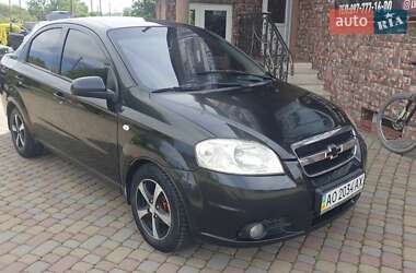 Седан Chevrolet Aveo 2007 в Хусті