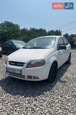 Седан Chevrolet Aveo 2006 в Дніпрі