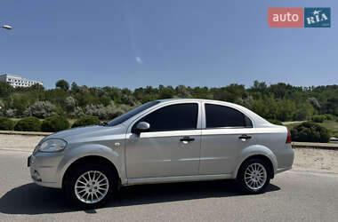Седан Chevrolet Aveo 2008 в Дніпрі