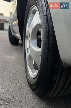 Седан Chevrolet Aveo 2006 в 