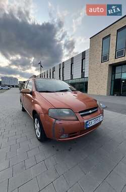 Хэтчбек Chevrolet Aveo 2006 в Хмельницком
