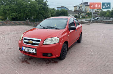 Седан Chevrolet Aveo 2008 в Ровно