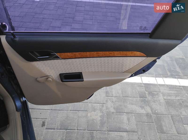 Седан Chevrolet Aveo 2008 в Луцьку