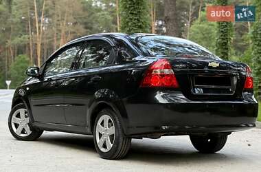 Седан Chevrolet Aveo 2011 в 
