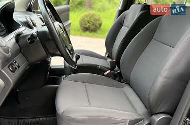 Седан Chevrolet Aveo 2011 в 