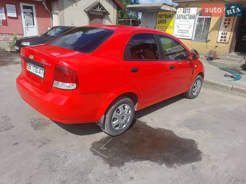 Седан Chevrolet Aveo 2005 в Ратным