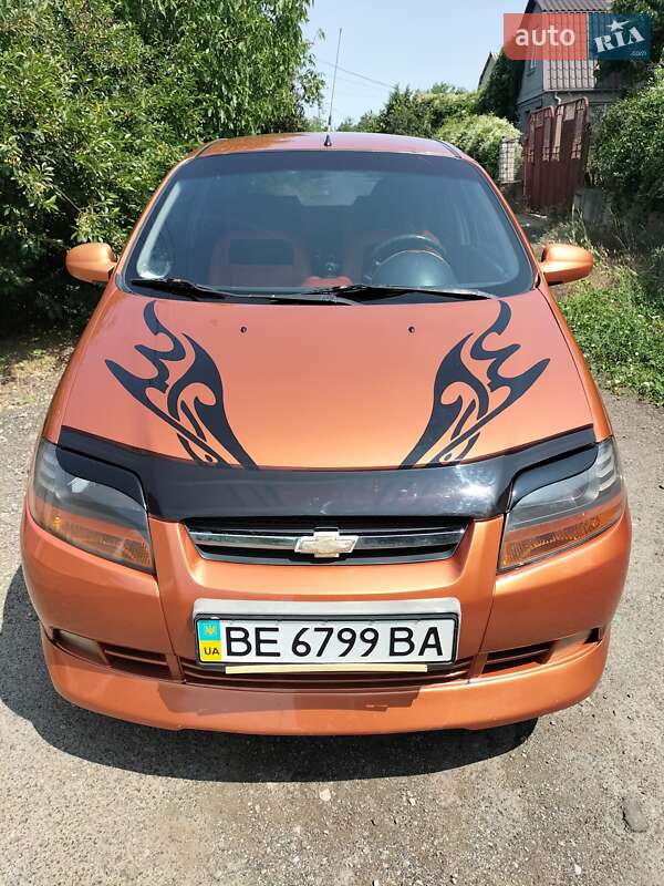 Хэтчбек Chevrolet Aveo 2006 в Николаеве фото Хэтчбек Chevrolet Aveo 2006 в Николаеве