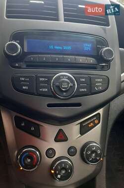 Седан Chevrolet Aveo 2013 в 