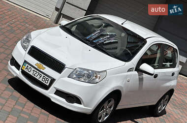 Хэтчбек Chevrolet Aveo 2011 в Ивано-Франковске