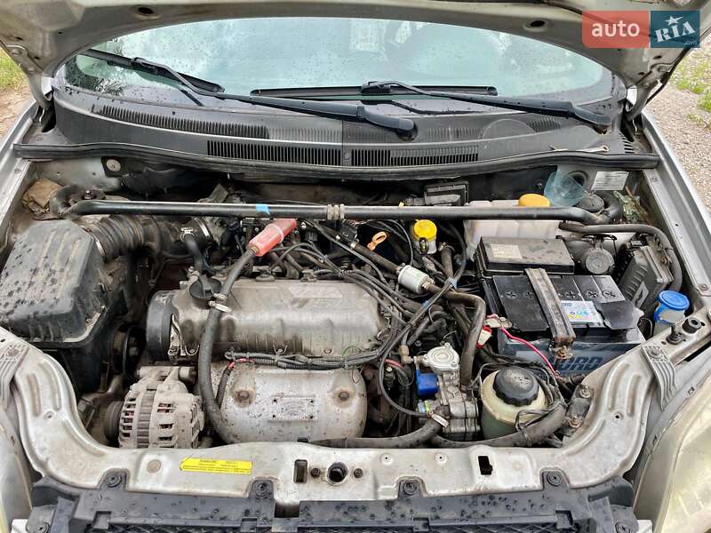 Седан Chevrolet Aveo 2008 в Кривому Розі