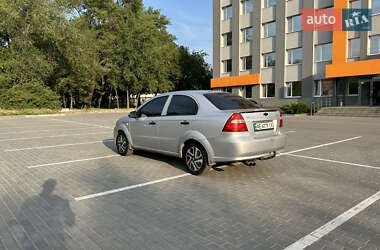 Седан Chevrolet Aveo 2007 в Дніпрі
