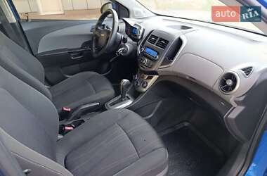 Седан Chevrolet Aveo 2012 в 