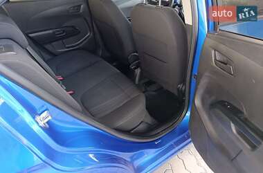 Седан Chevrolet Aveo 2012 в 