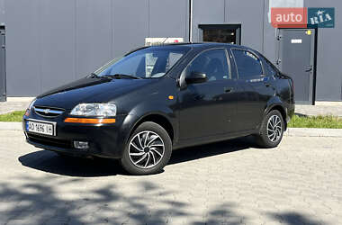 Седан Chevrolet Aveo 2005 в Ужгороде